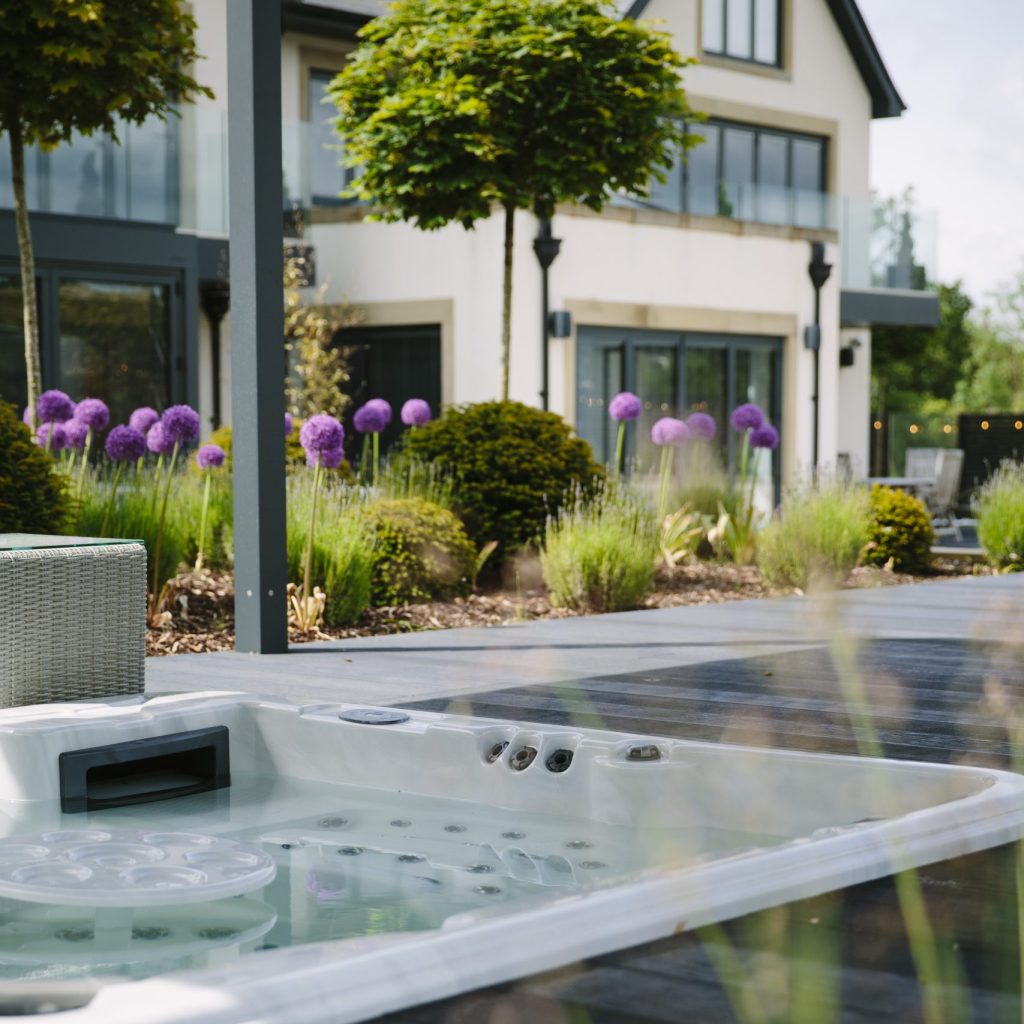 Outdoor entertainment space in a luxury property